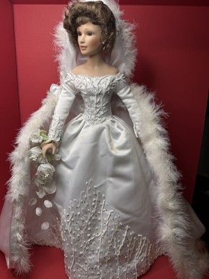 Vintage Aston Drake Winter Love Sandra Billoto Porcelain Bride Doll  Read Desc