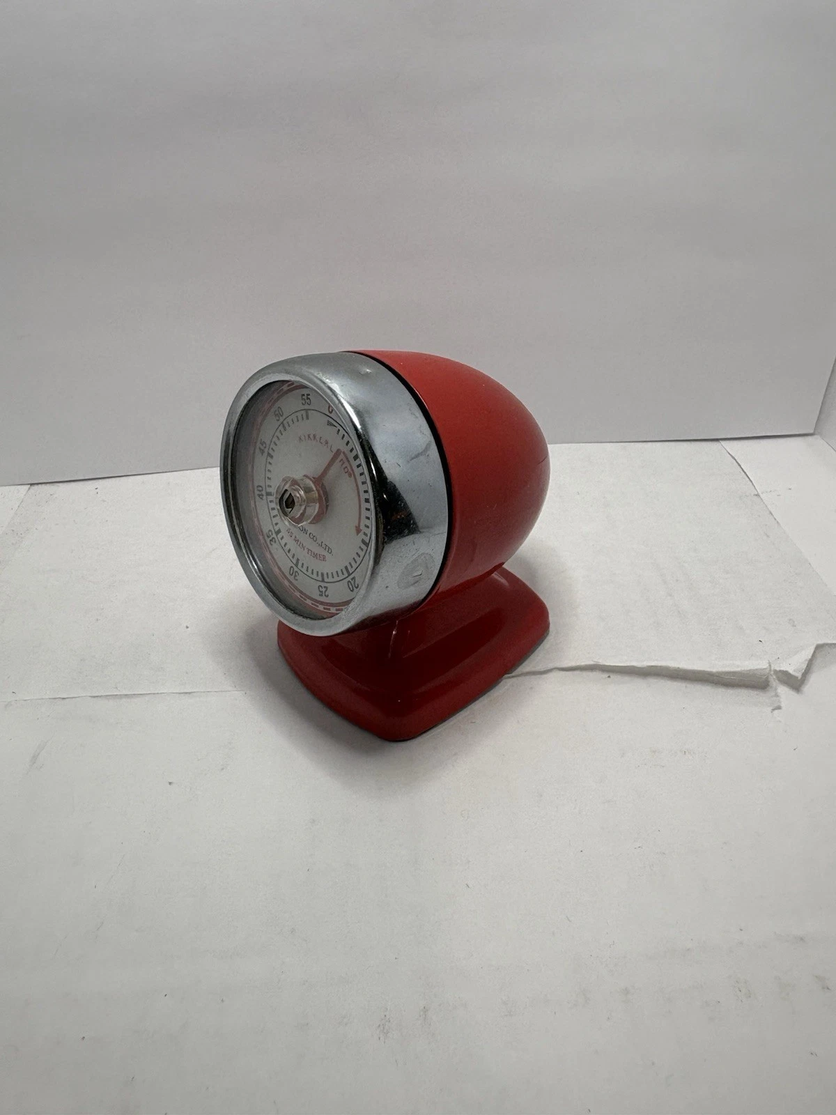 Kikkerland Vintage Streamline Timer - Red
Opens in a new window or tab