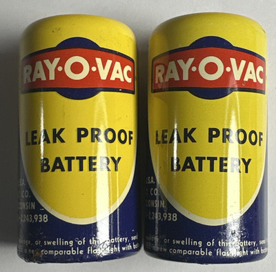 VINTAGE RAYOVAC C BATTERIES PAIR LEAK PROOF BATTERY