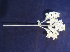 Vintage Millinery Flower 1" White Satin Starburst Bunch of 15 Blooms Y42a