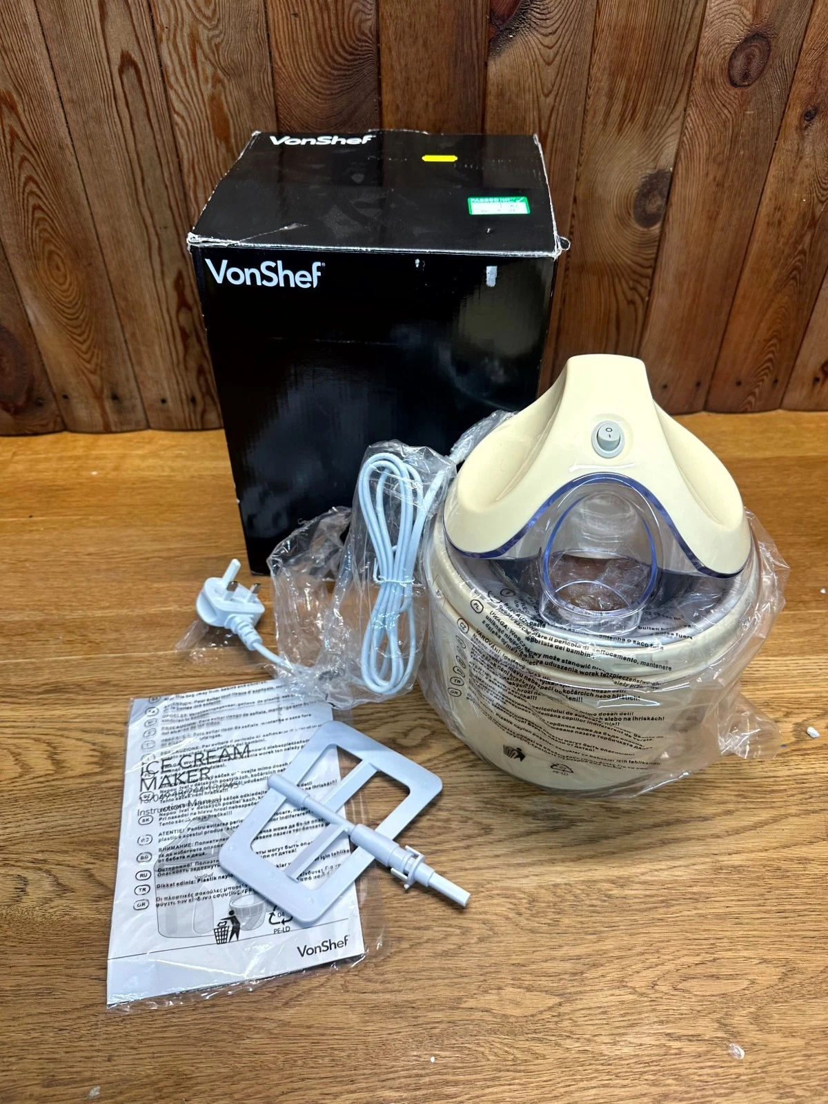 VonShef 13/245 Ice Cream Yoghurt & Sorbet Maker Ivory Easy Operation 1.5 Liter