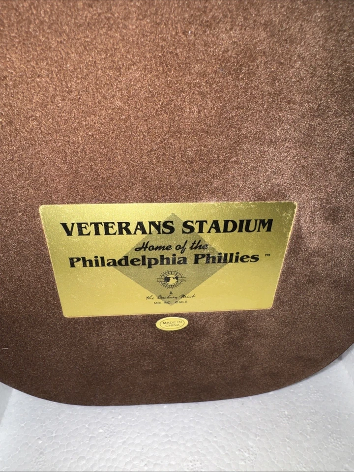 NUEVO Danbury Mint Philadelphia Phillies "THE VET" Veteran's Stadium Réplica Foto 3 de 4