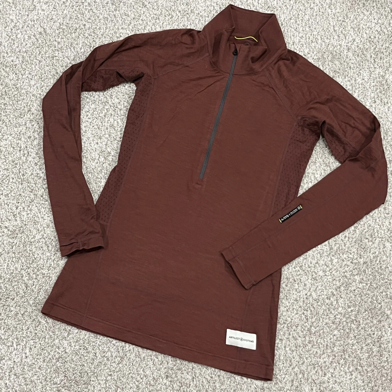 Artilect Systems Pullover Small Red Boulder 125g Merino blend 1/4 Zip base layer