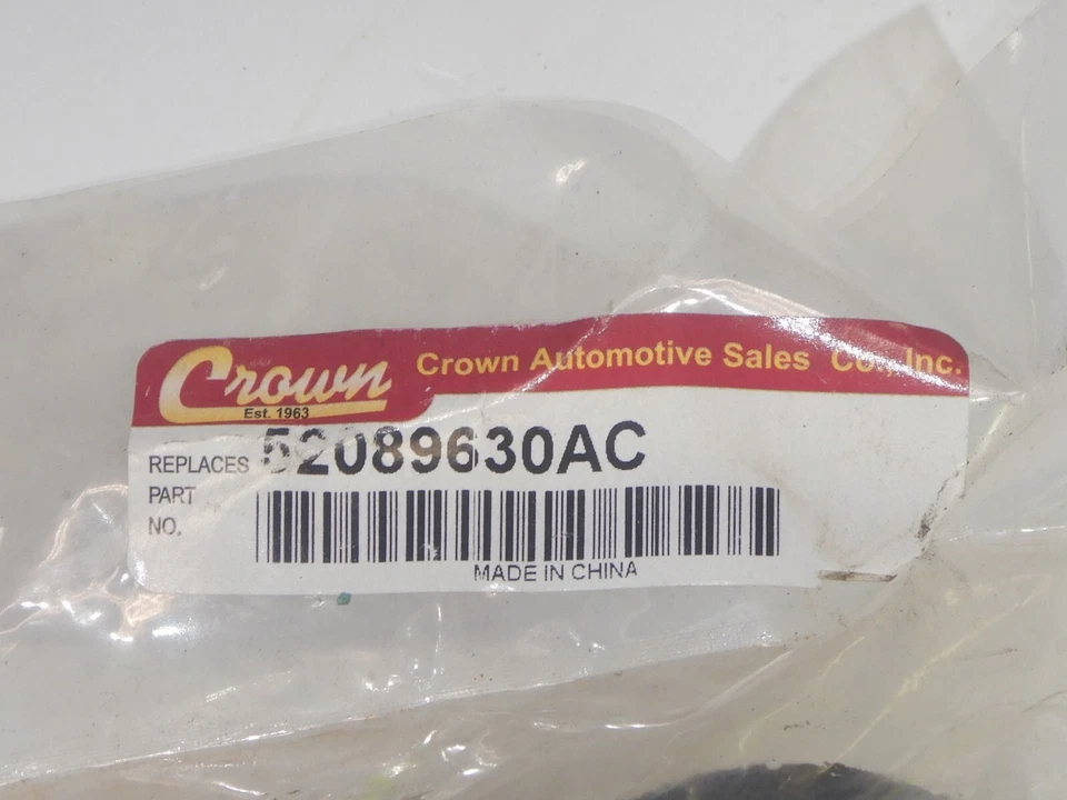 Brazo de control inferior trasero Crown Jeep Grand Cherokee WK 05-10 52089630AC Foto 4 de 4