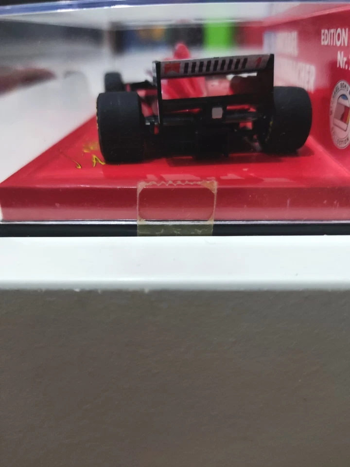 Modellino FERRARI F 310 MICHAEL SCHUMACHER COLLECTION EDITION 43 NR26 Scala 1/43 - Immagine 4 di 4