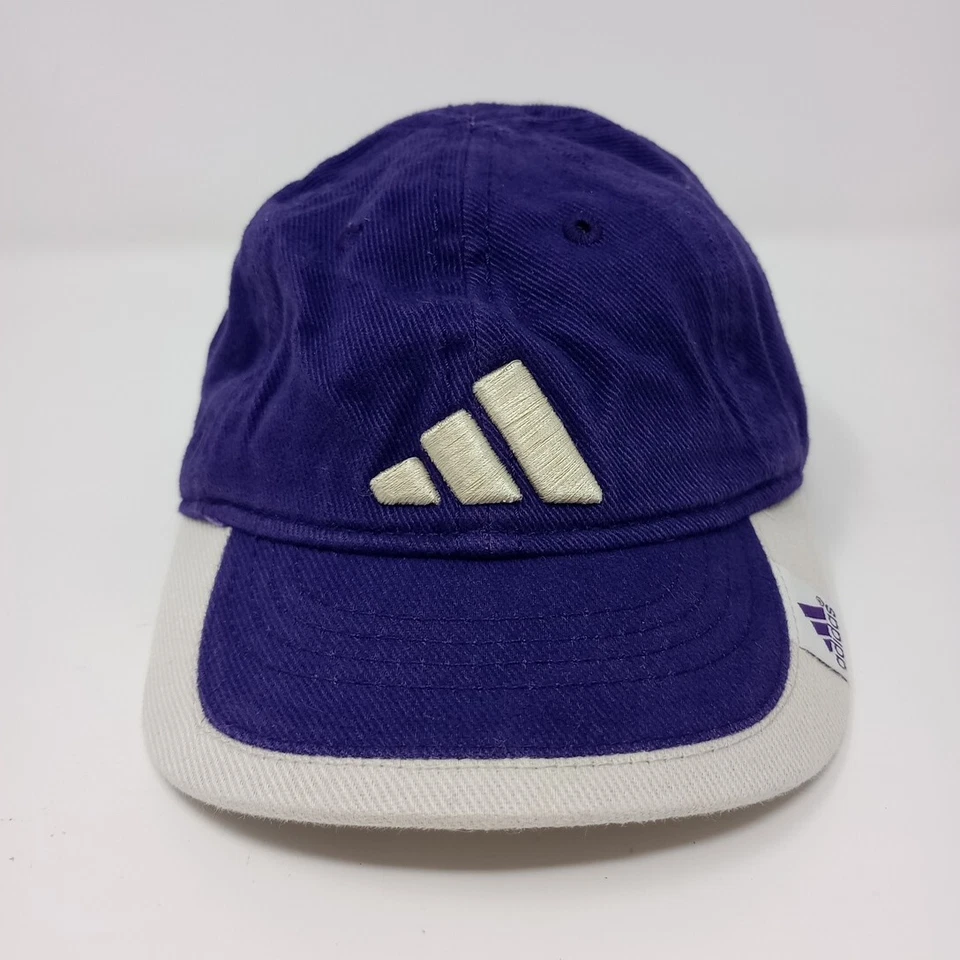 Gorra de béisbol Adidas infantil 100 % algodón púrpura bordado logotipo elástico OSFM Foto 2 de 4