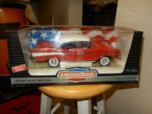 1.18 scale model cars