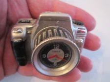 LOT OF 19 WATCHES - TIMEX WATCHES - NOT WORKING - TUB BBBB