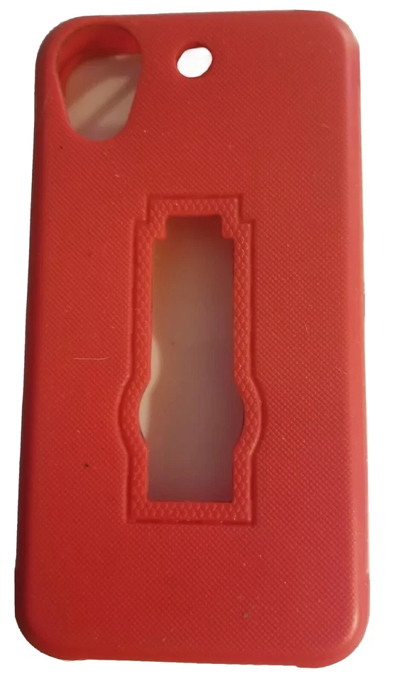 Funda de teléfono roja.  Goma.  Ranura de soporte en la parte posterior.  Foto 2 de 2