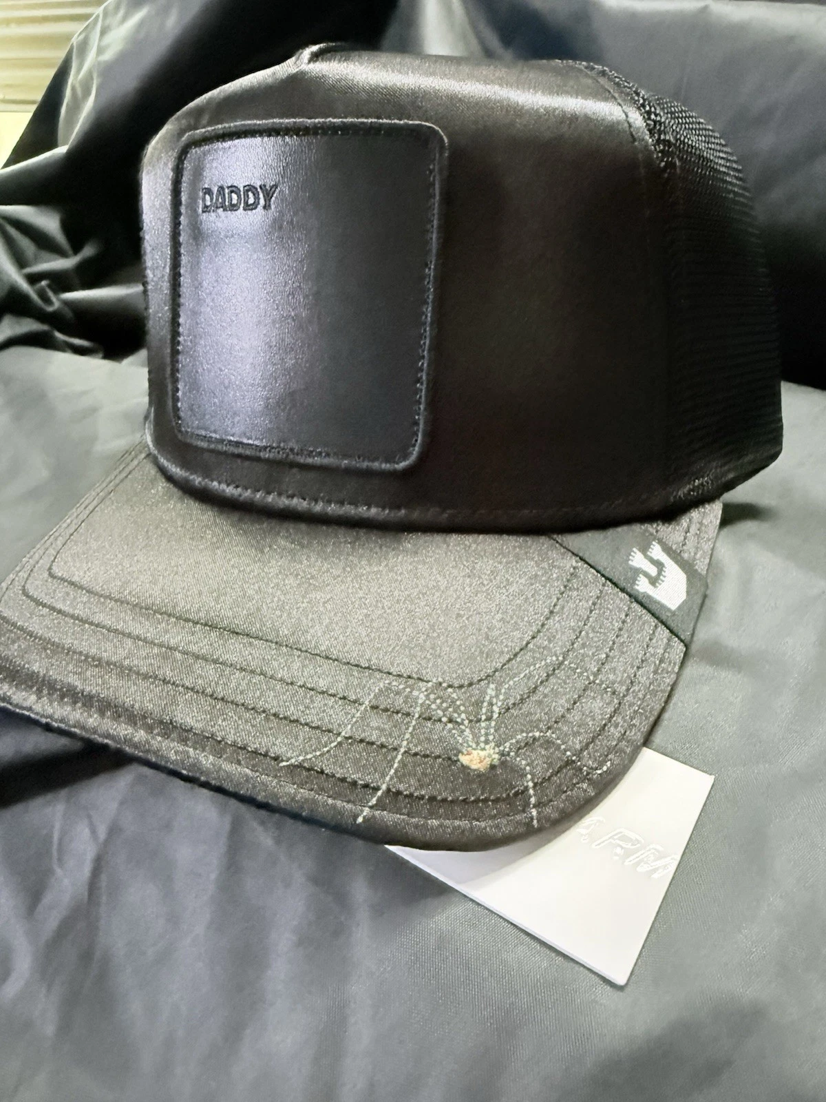 Goorin Bros “DADDY” Hungry Spider Hat Black Satin Streetwear Limited Drop
Opens in a new window or t