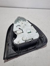 Feu arrière Nissan SUNNY