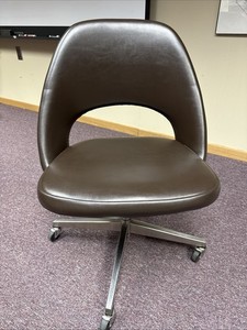 Knoll Saarinen Executive Armless Rolling Chair Brown Vintage MCM 1960s