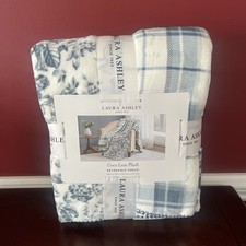 LAURA ASHLEY Super Soft Throw Coco Luxe Plush Reversible Blue Floral New