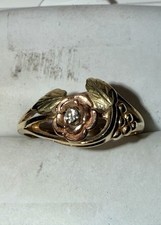 Vintage BLACK HILLS Solid 10K Gold Natural Diamond Rose Ring Size 6.25