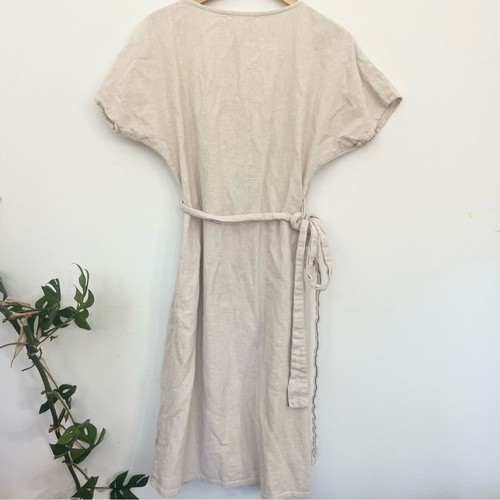 Vestido Giannetti 100% Lino Elegante Crema Envolvente con Mangas Cortas Avena Natural 4 - Imagen 10 de 12