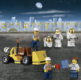 Genuine LEGO City 60080  &ndash; Space Port Shuttle New, Sealed, Rare City Set