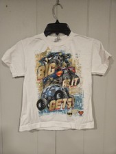 Monster Jam Monster Truck T-Shirt Youth XSmall Man Of Steel Batman NEA