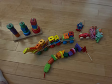 WOODEN TOYS LOT MELISSA DOUG