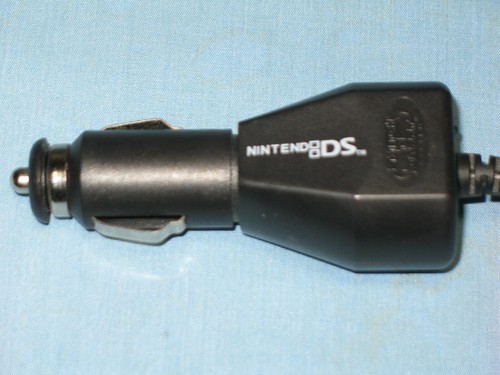 NINTENDO~ CAR POWER ADAPTER ~ MODEL #  DS LITE  ~~ FACTORY ORIGINAL - Picture 2 of 3