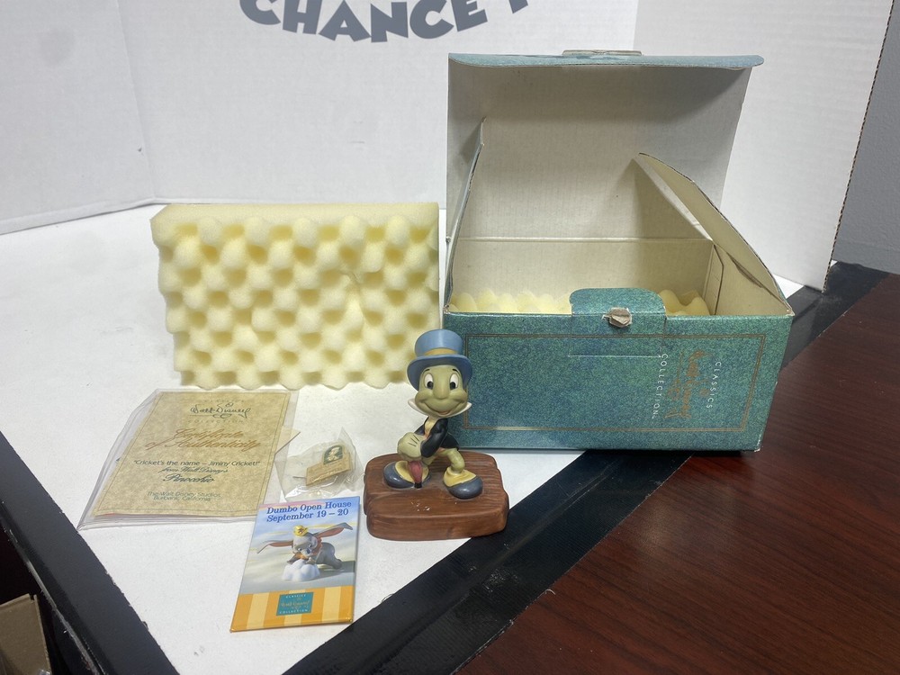 Jiminy Cricket WDCC Figurine Cricket's The Name Limited Edition Disney Collectible  