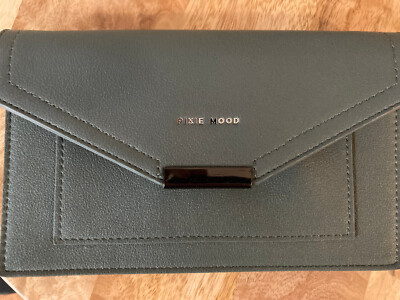 Pixie Mood Vegan Clutch Purse Green Brand New