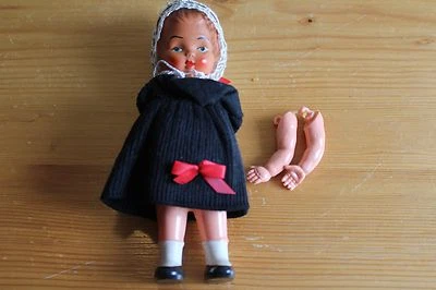 Alte kleine Zelluloid Puppe - Bild 1 von 4