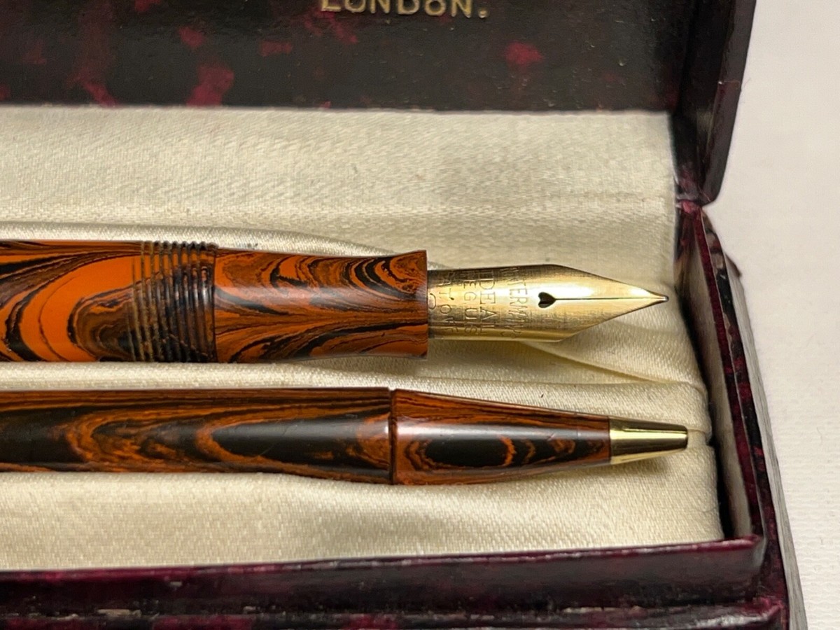 Vintage ( pre 1930) Waterman No 52 Red Ripple fountain pen and 