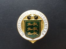 LBB112 GB  Gloucestershire Vice Presidents Bowls Association Enamel Badge