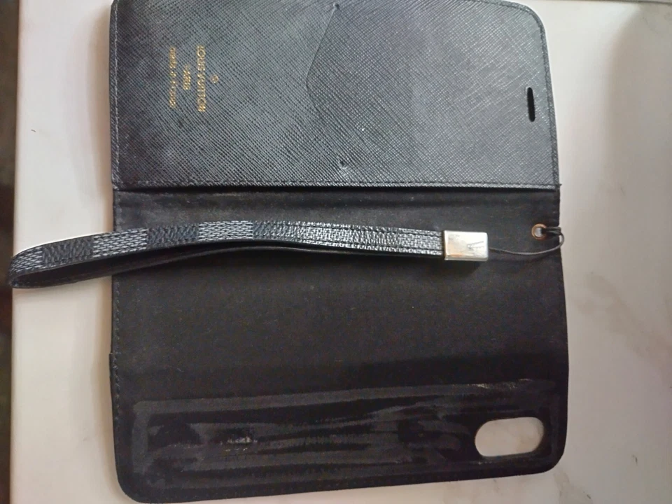 FUNDA LOUIS VUITTON Damier Monograma Eclipse iPhone XS MAX (Folio) Foto 2 de 2