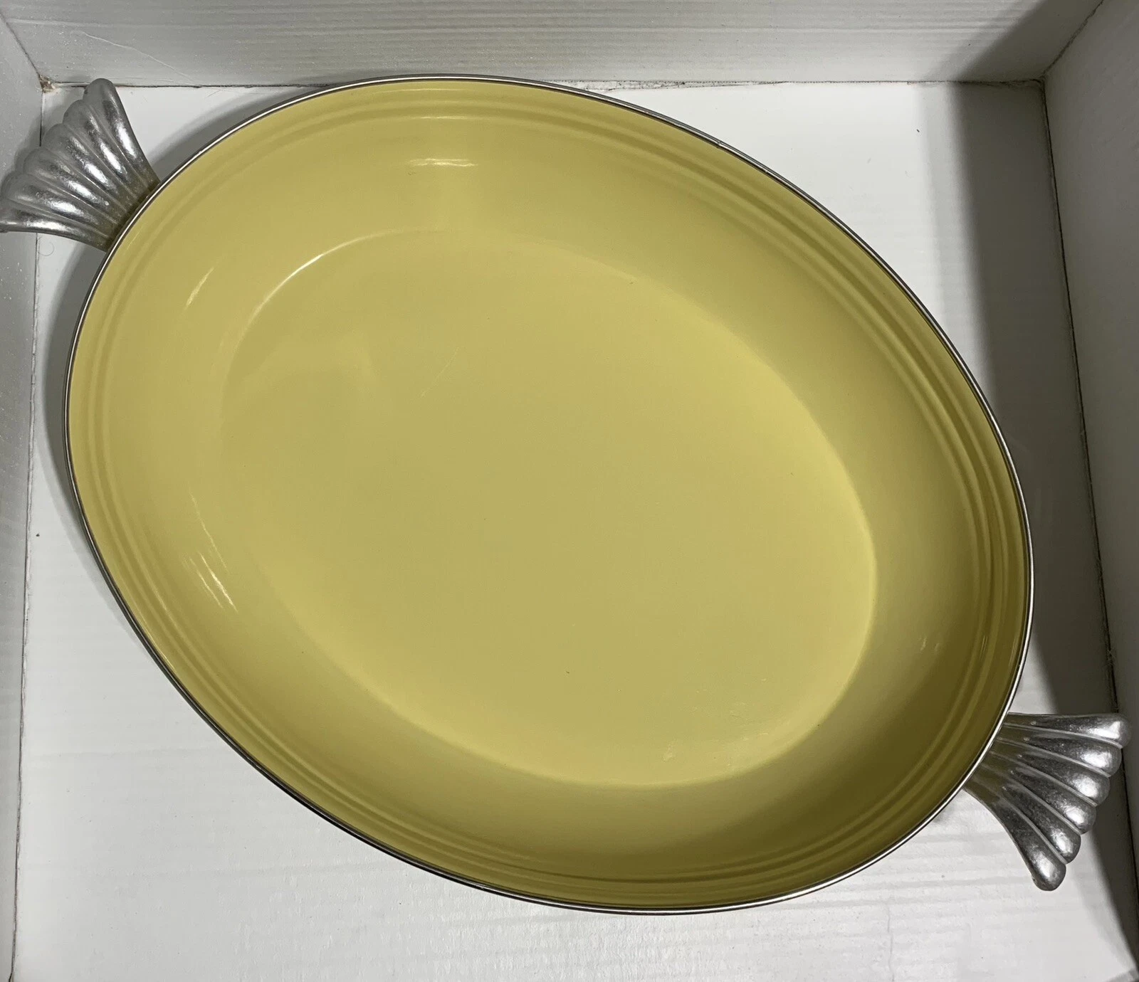Vintage Genuine Fiesta Enamelware Yellow Baking Pan with Plastic Lid