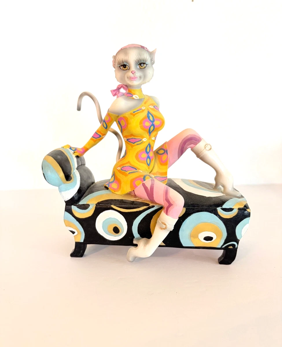The Hamilton Collection Collectible Cat Figurines for sale | eBay
