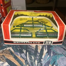 1970 1:32 Britains Farm 9554 GREEN 3 SECTION Die-Cast GANG ROLLER 1978 BOX