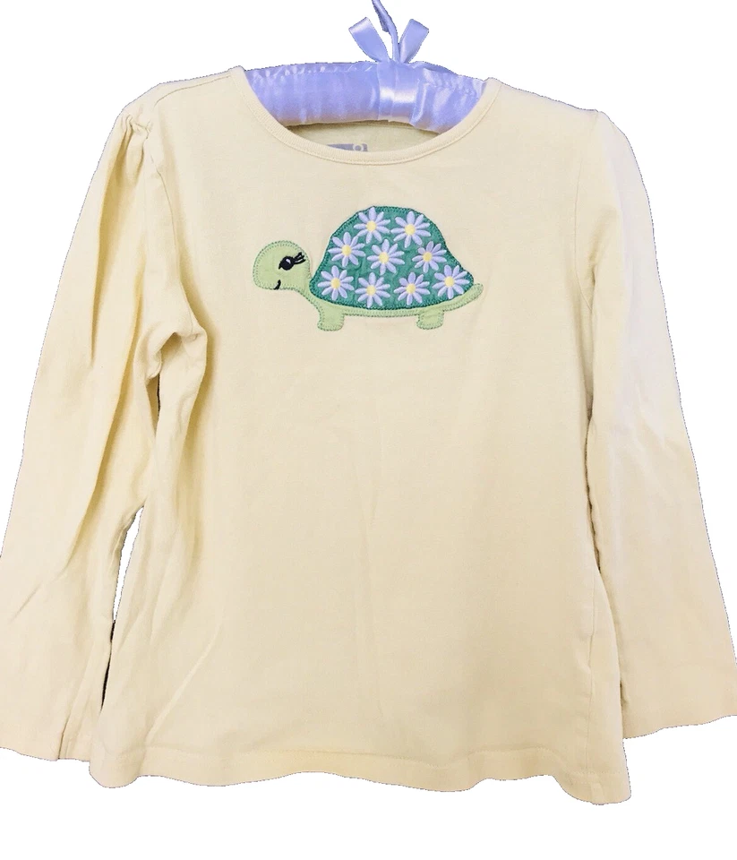 Camiseta Top CRAZY 8 Niñas Niños Mediana 7-8 Amarilla Manga Larga Tortuga Bordada Foto 2 de 4