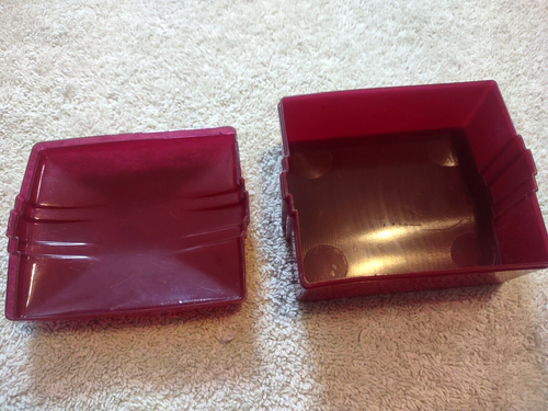 Vintage Carvanite Salt and Pepper Shakers w/ Case Ruby Red Art Deco MCM NICE! - Picture 8 of 11