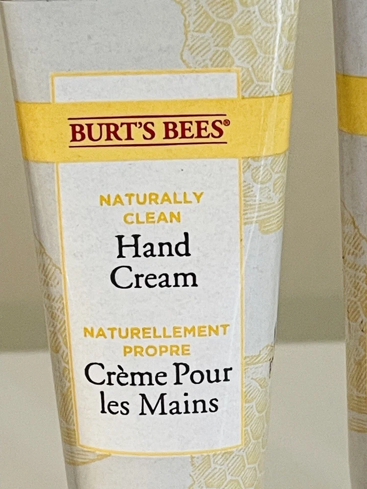 Pack de 10 cremas de manos BURT’S BEES naturalmente limpias selladas envío gratuito Foto 2 de 4