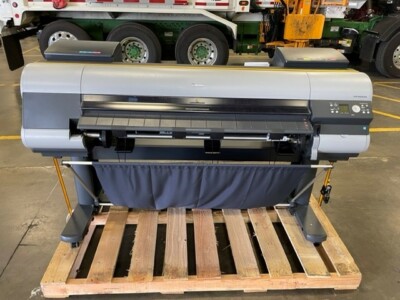 Canon imagePROGRAF iPF8000 44inch Printer (Not Working/Jammed)