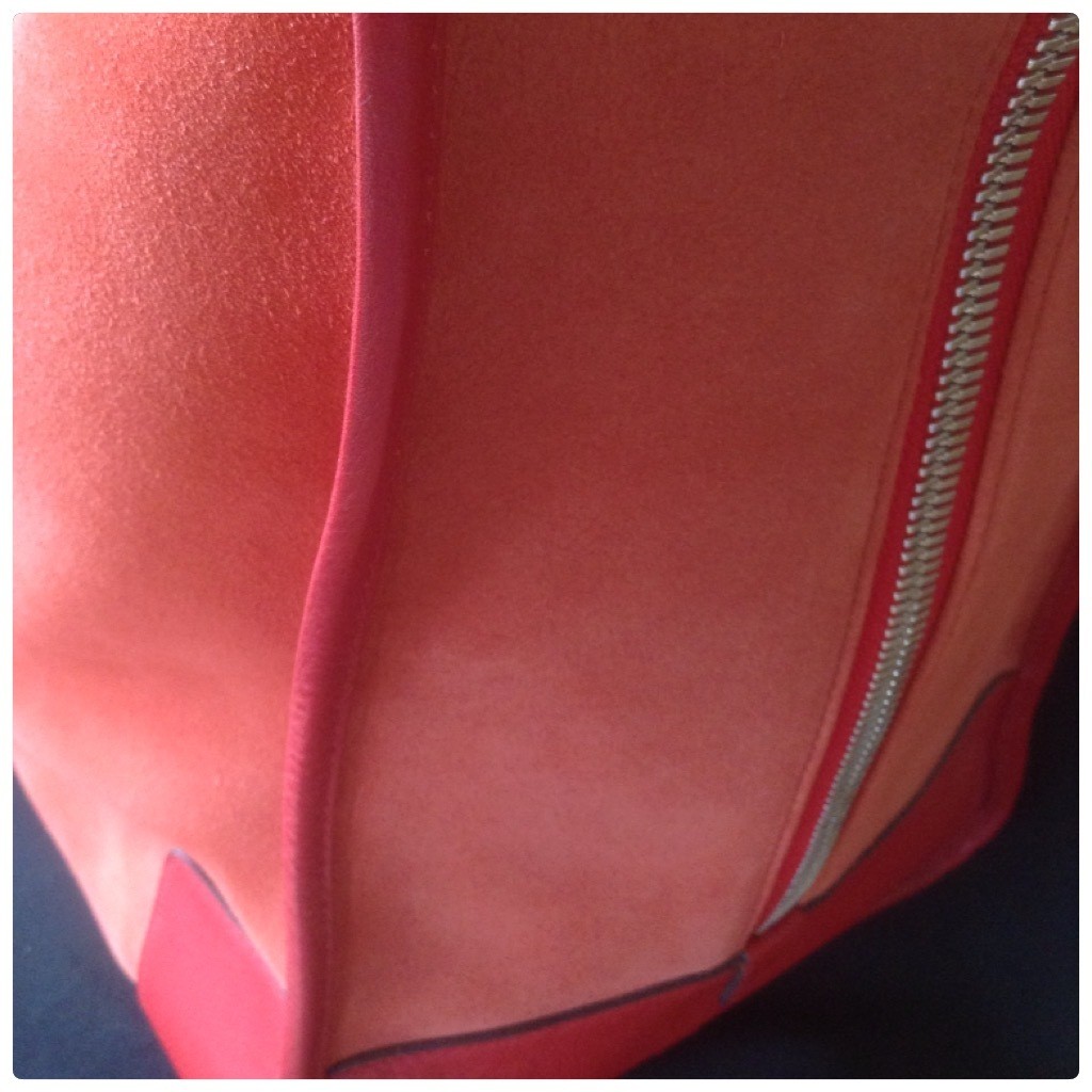 LOEWE condition rare Amazona weekender in the bright red color image 5
