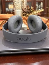 Beats studio 3 wireless headphones gray...