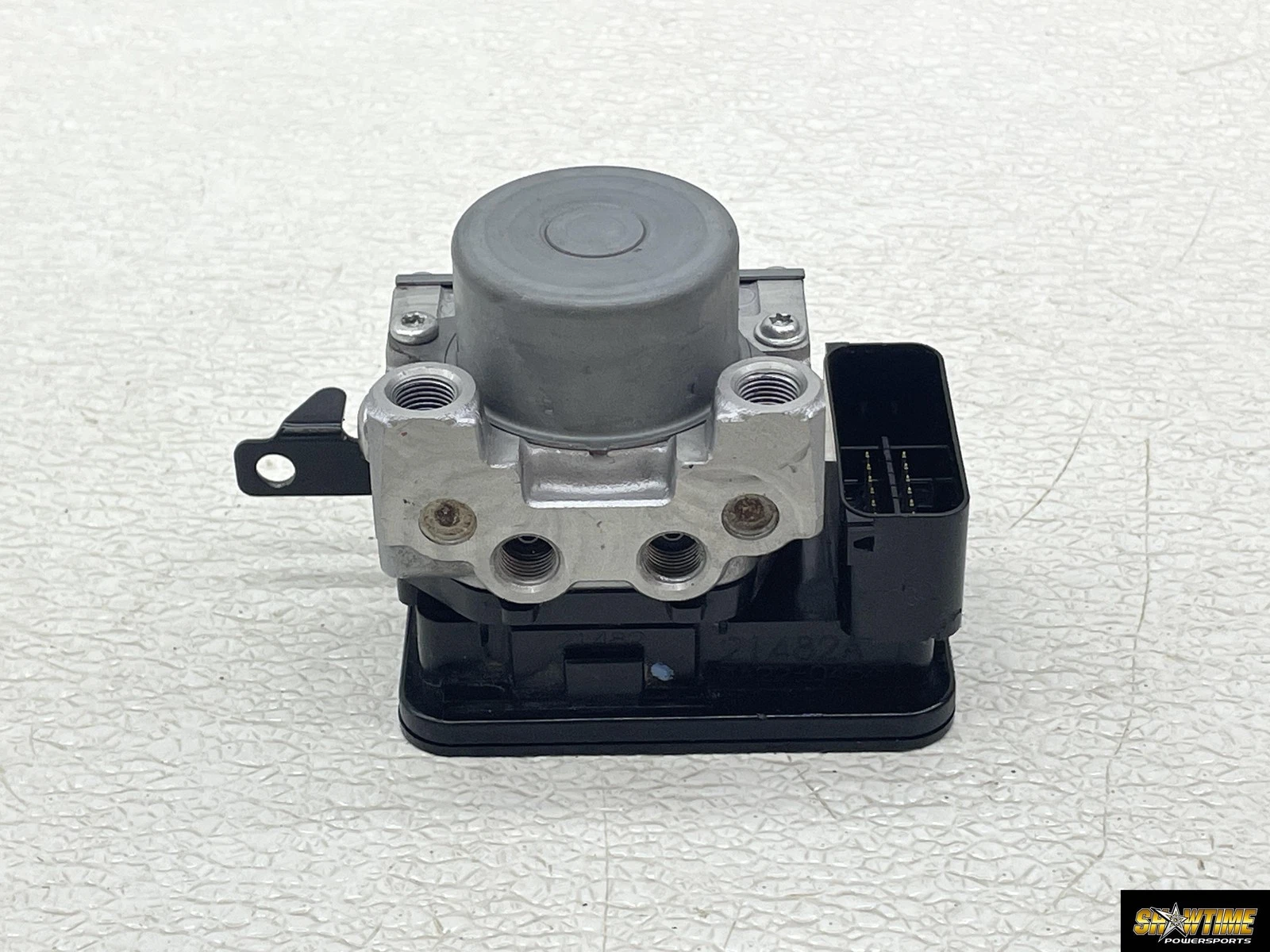 11-16 TRIUMPH STREET TRIPLE R ABS PUMP UNIT MODULE 4A22-0454