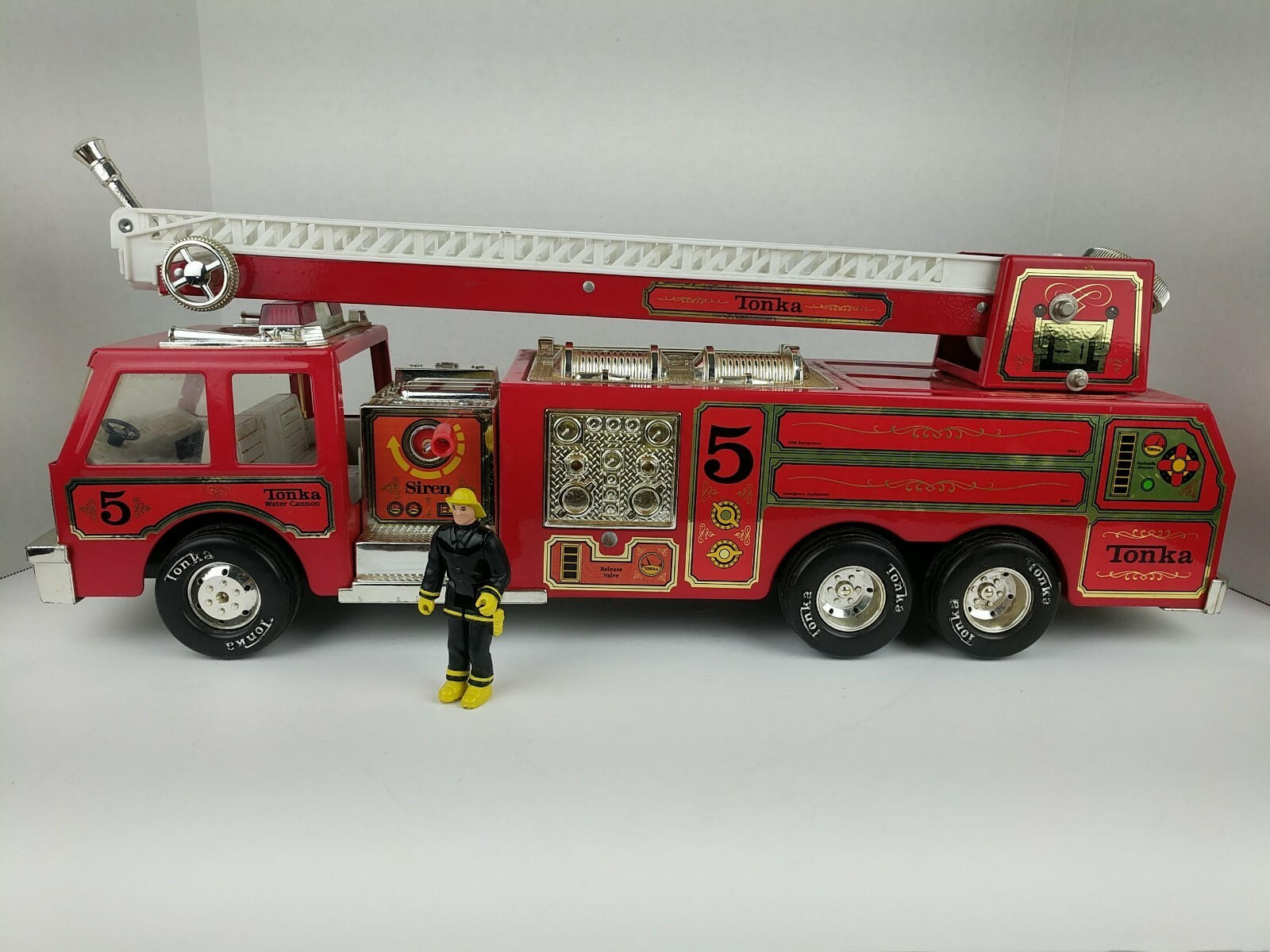 vintage tonka fire truck no 5