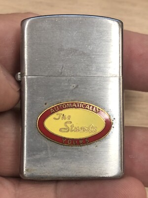 Vintage Osborne-Kemper-Thomas  The Stuarts  Flip Top Lighter - Japan