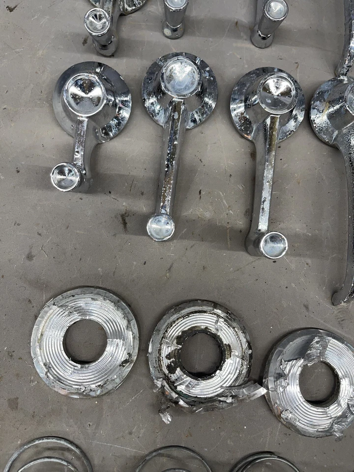 Manija de puerta Ford Galaxie 1963-1964 manivelas de ventana de ventilación interior Mercury Marauder Foto 4 de 4