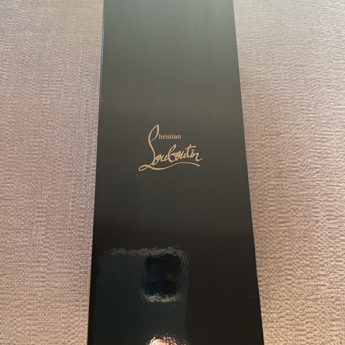 CHRISTIAN LOUBOUTIN - SILKY SATIN LIP COLOUR - TORERRA 500 - 0.13