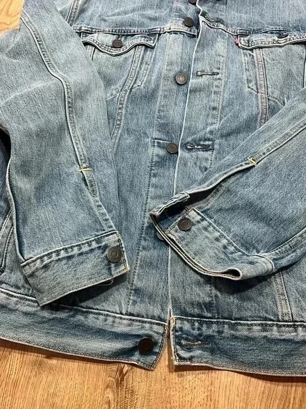 Levi Trucker, photo 3 sur 5