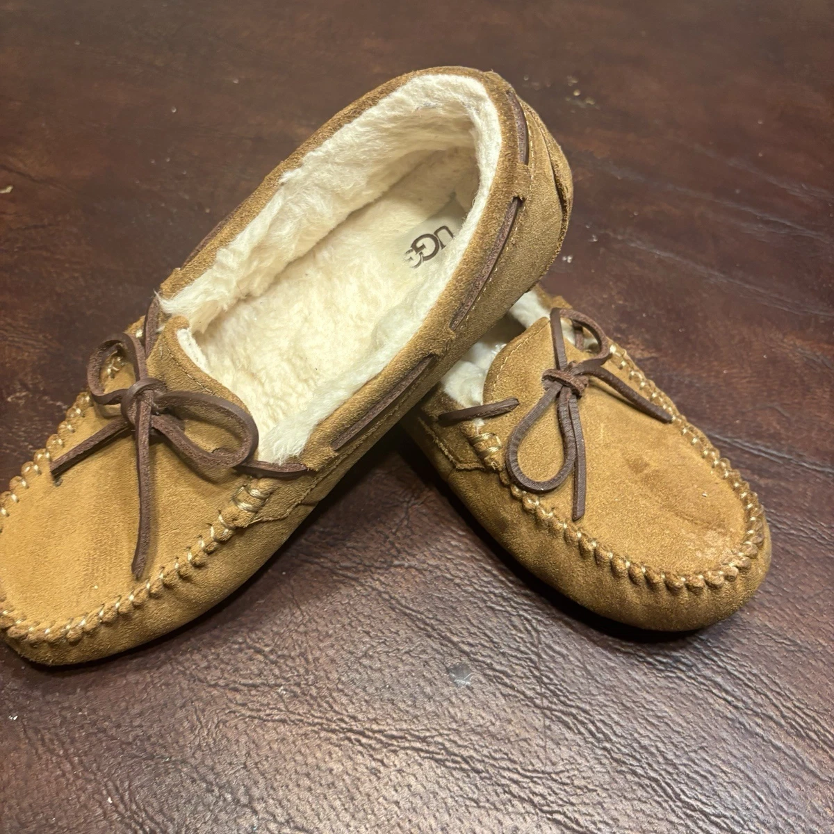 UGG Dakota Women Slippers 8 US Shoe for sale | eBay
