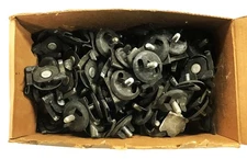Erico Caddy Black Twist Clip Tee Bar Hanger (Complete) 4G16BL [Lot of 70] NOS