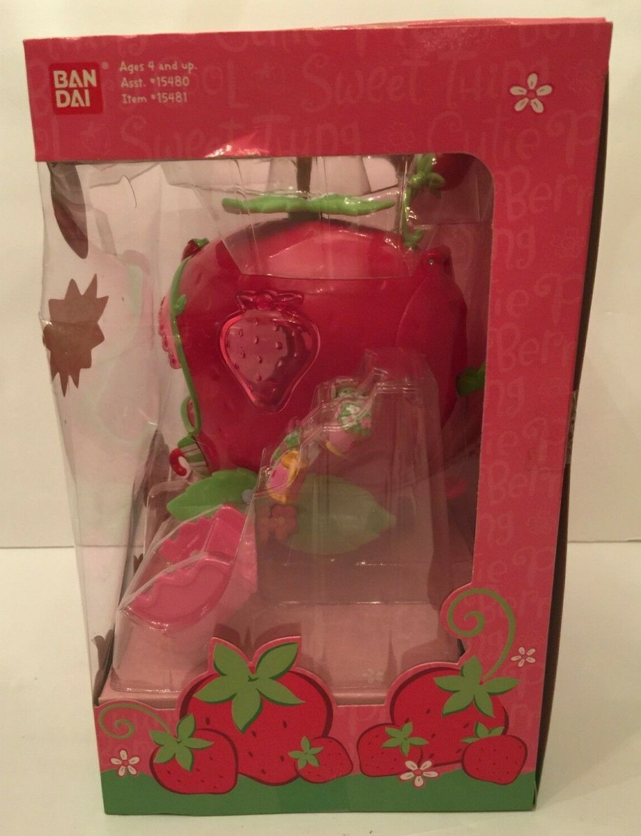 Vintage Bandai Strawberry Shortcake Berry Cute Rides Strawberry