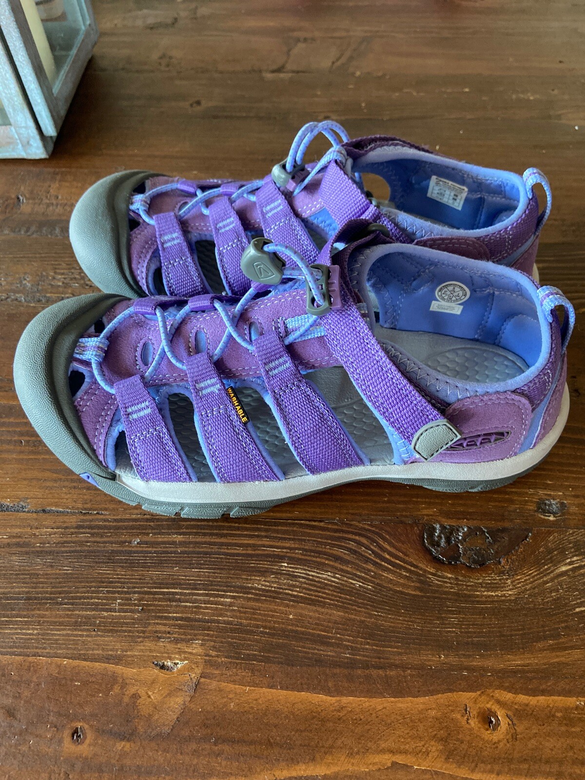 Sandali da donna KEEN 1014263 Newport elastici da trekking trail acqua 5 viola blu usati in ottime condizioni