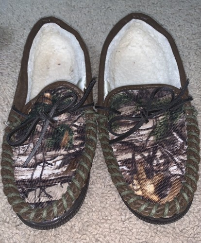Magellan Boys Camo Moccasin House 