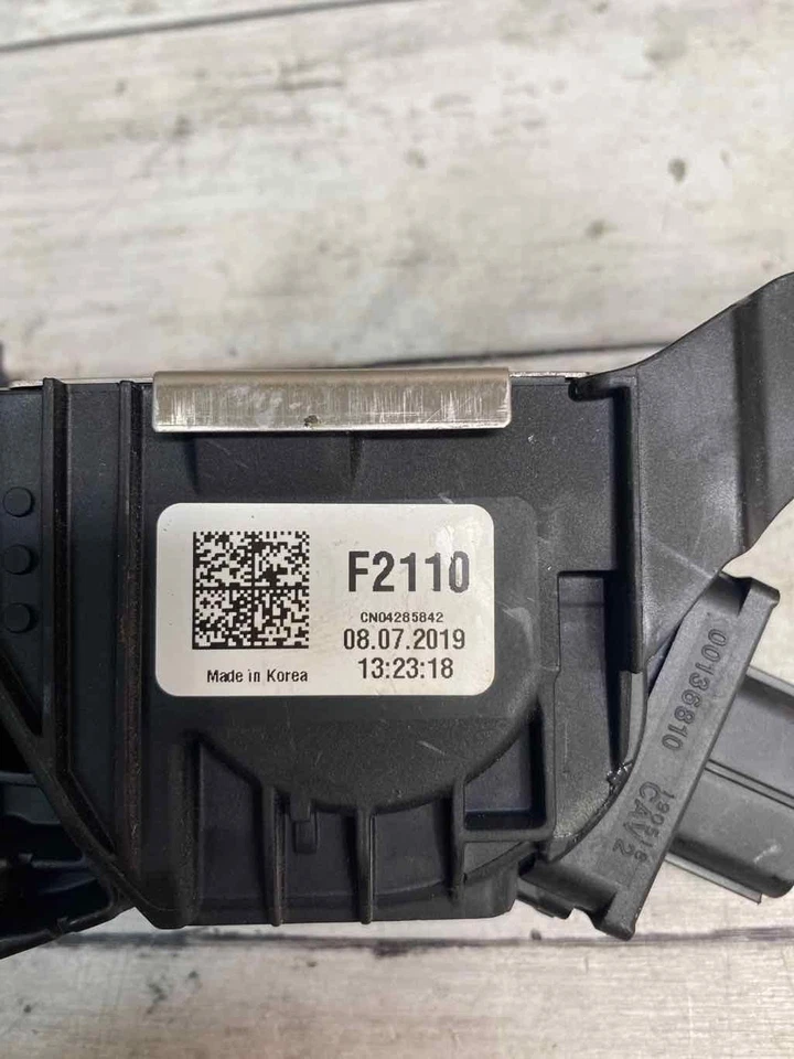 Kia Forte pedal accelerator 2020 accelerator pedal assembly OEM 32700F2110 - Image 3 of 4